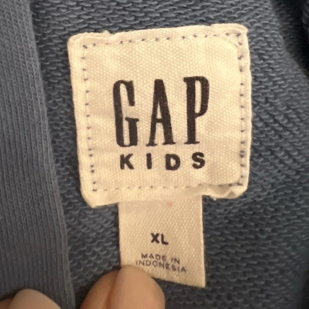 Gap Girls 2 different Hooded Sweatshirts Floral decal XL (12)